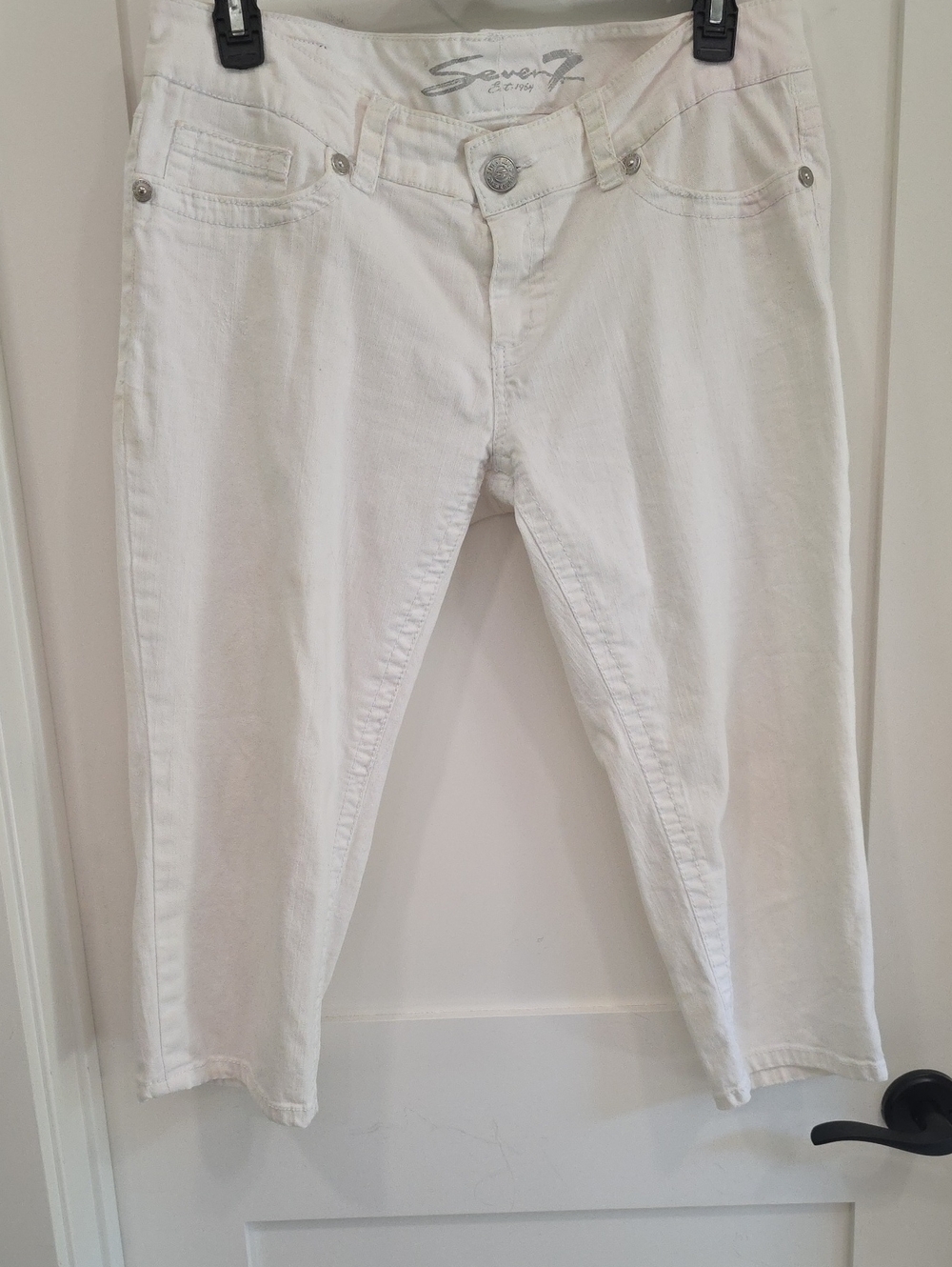 Seven7 White Cropped Capri  Jeans, Sz 14